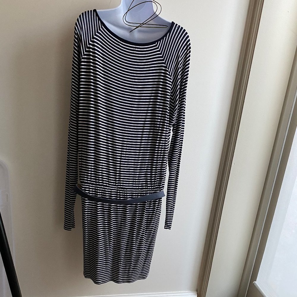 Michael Kors Dress Black/White Striped. Size M.